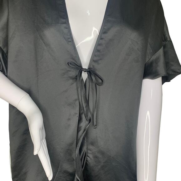 Victoria’s Secret Black Satin Robe Tide on Front White Love Print on Back OS - Picture 4 of 8